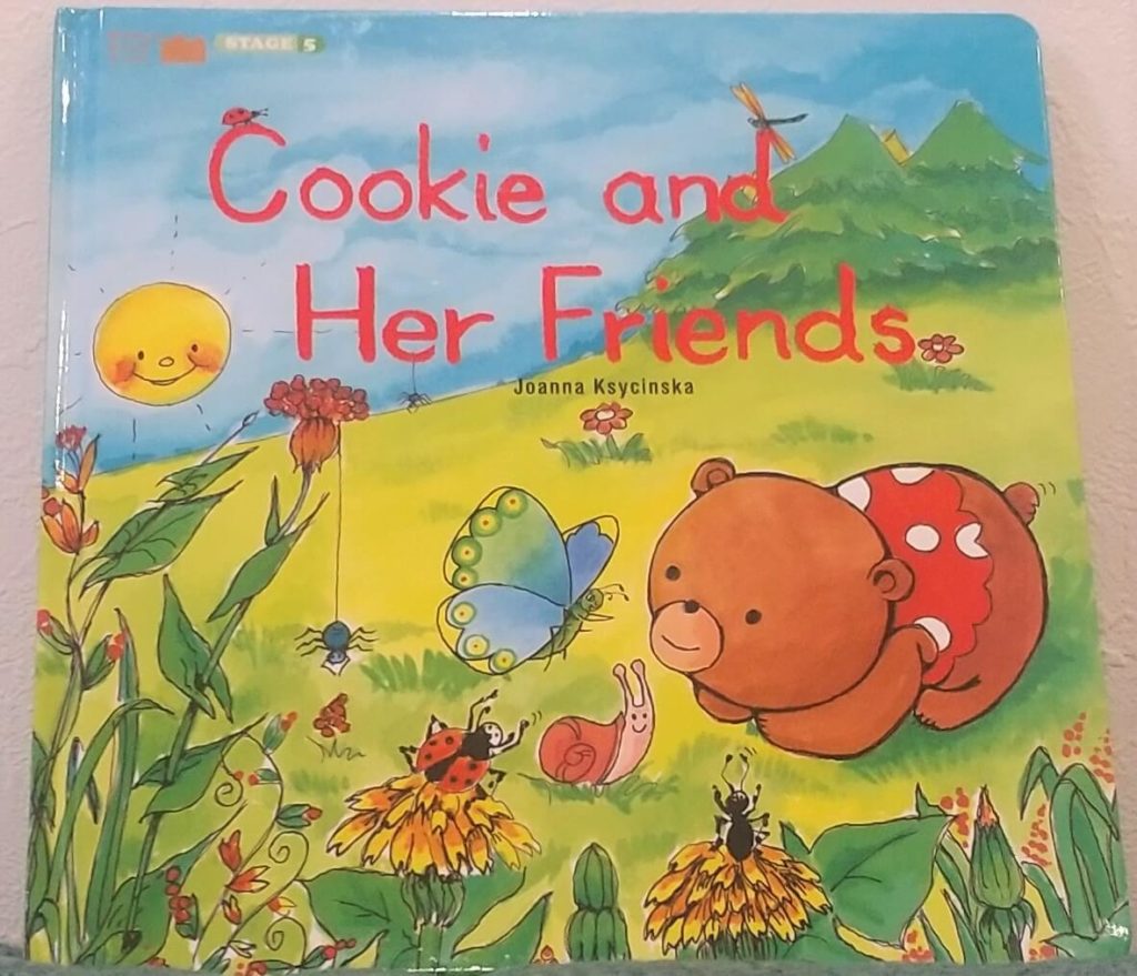 絵本「Cookie and Her Friends」